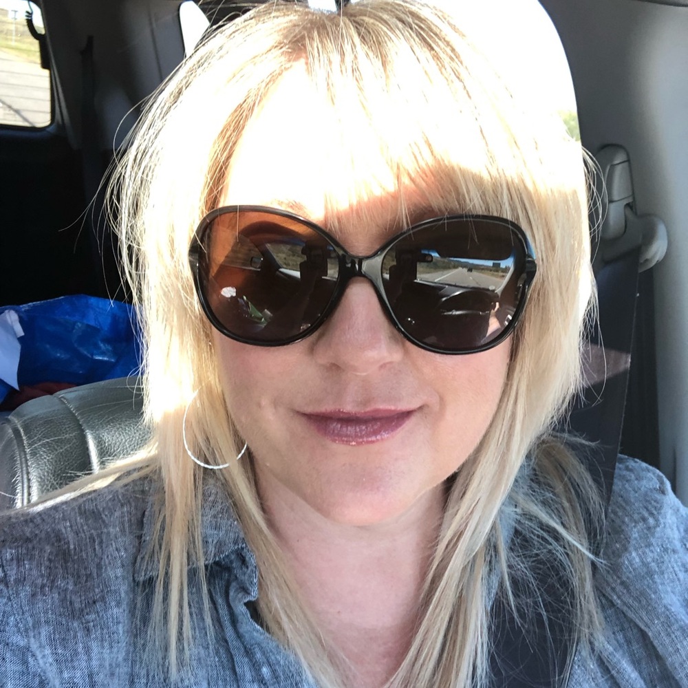 Meet your Posher, Kristen